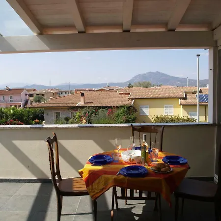 Apartman Cherubini House *