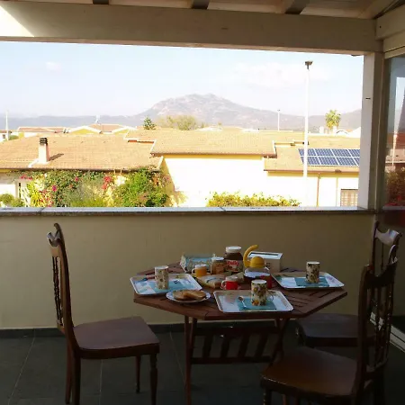 Cherubini House Apartman Olbia
